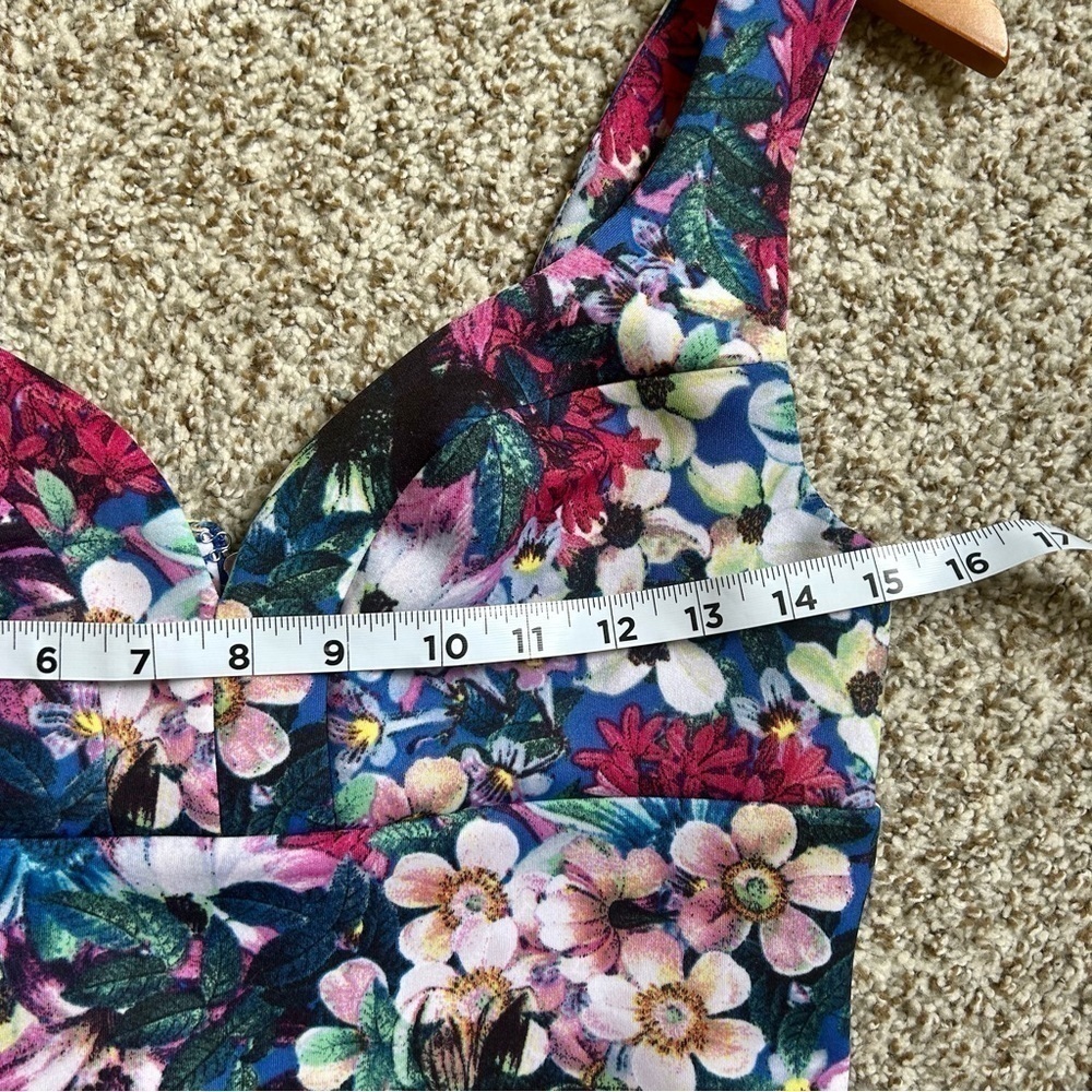 Guess Sweetheart Neckline Floral Tank Top Crop Top Back Zipper Medium - Picture 5 of 7